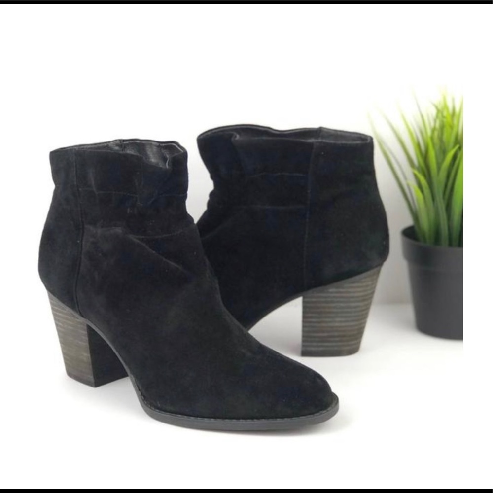 Jessica Simpson Black Yvette Suede Heel Ankle Boots/Booties - Size 9